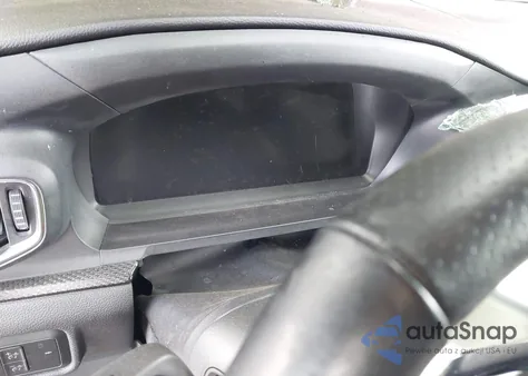 2022 Ford Explorer St z USA, uszkodzony, nr VIN 1FM5K8GC8NGB95967